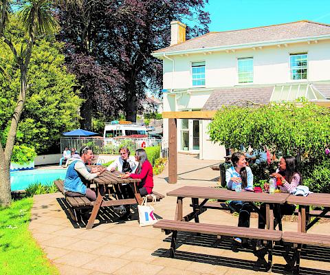 Jardin école d'anglais Kaplan Torquay